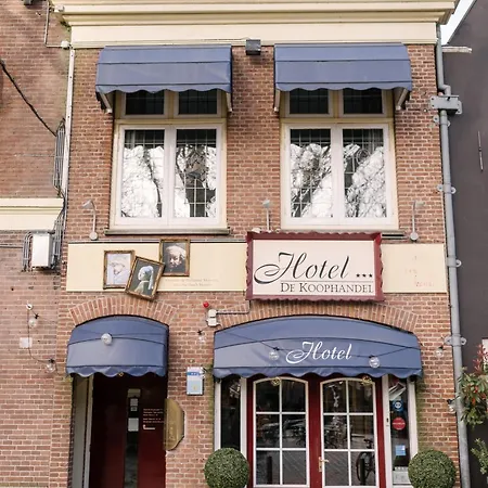 Hotel De Koophandel 3*