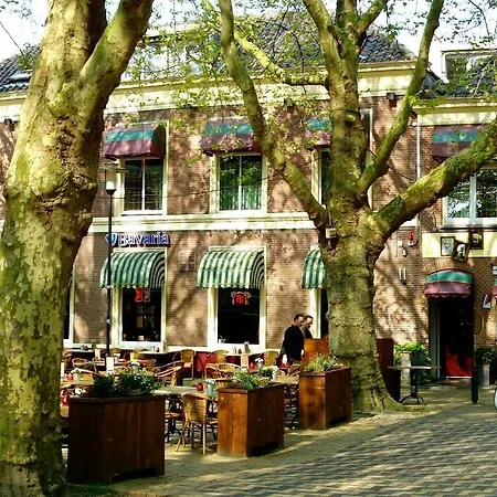 드 쿠프한델 3* 델프트