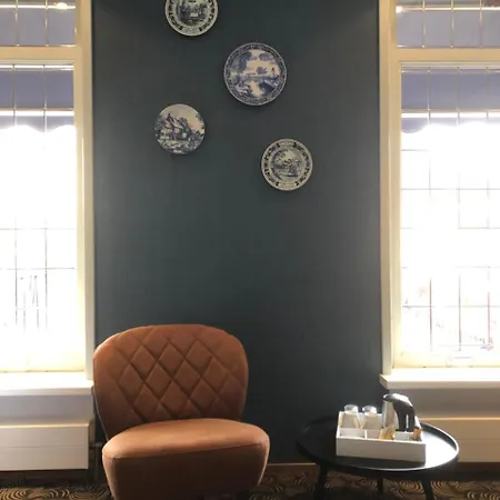 De Koophandel Hotell 3*